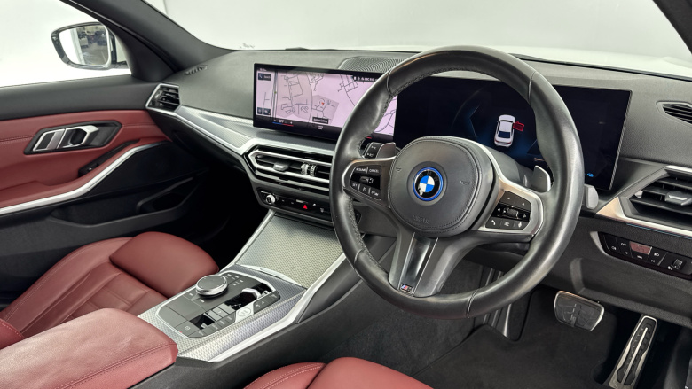 BMW 3 Series 330e M Sport 4dr Step Auto Saloon